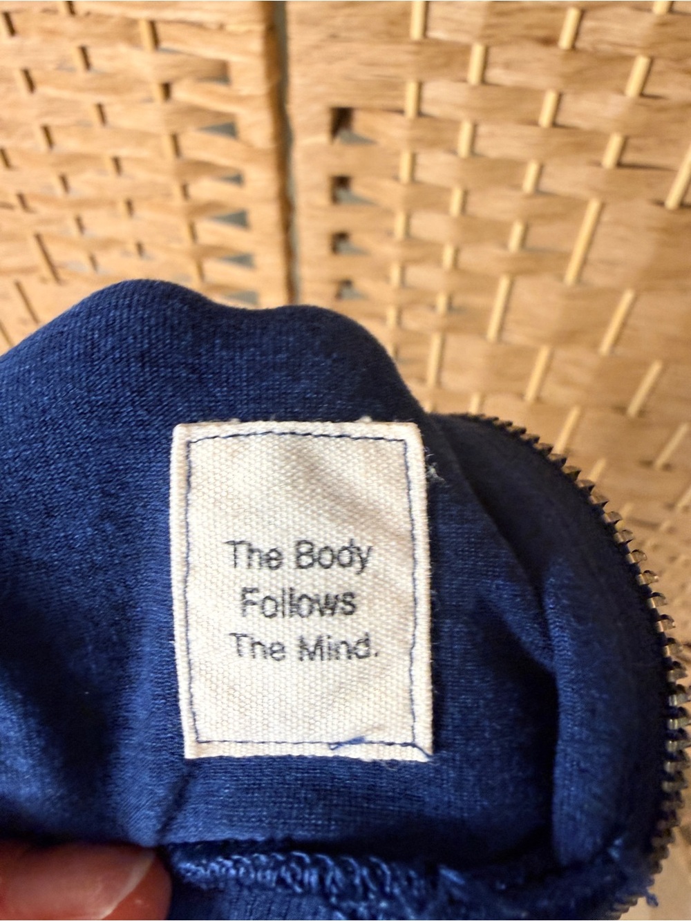 #221 Vuori Modern Full Zip Hoodie Blue Coast Heather Size Small - Picture 6 of 7